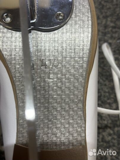 Коньки фигурные 37 размер новые graf prestige