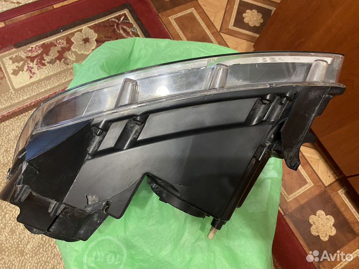 Фара Рено Логан 2