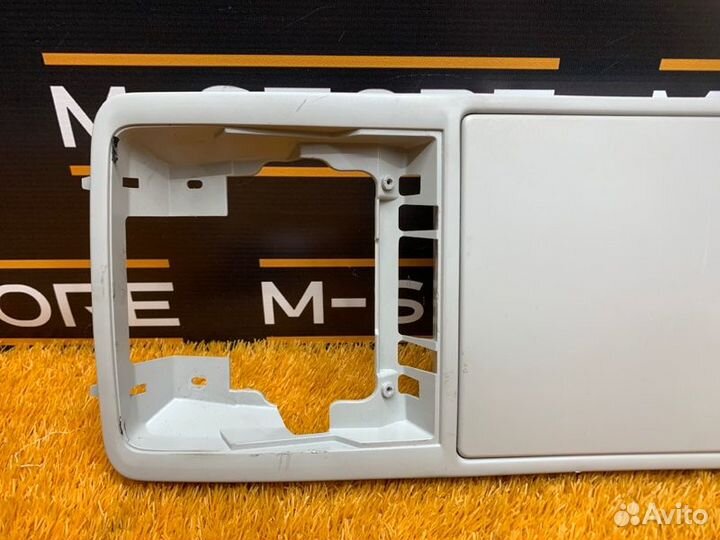 Консоль потолочная Volkswagen Touareg 7L AXQ 2004