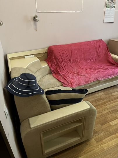 Комната 13,8 м² в 3-к., 1/5 эт.