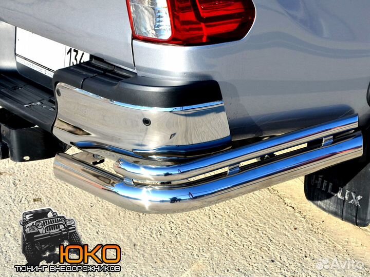 Защита заднего бампера Toyota Hilux