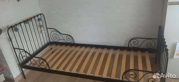 Раздвижная кровать IKEA