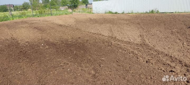 Вспашка земли