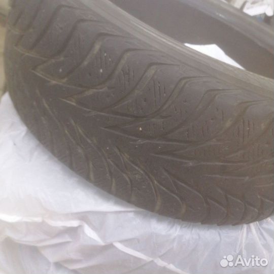 Yokohama Ice Guard IG35 235/55 R18