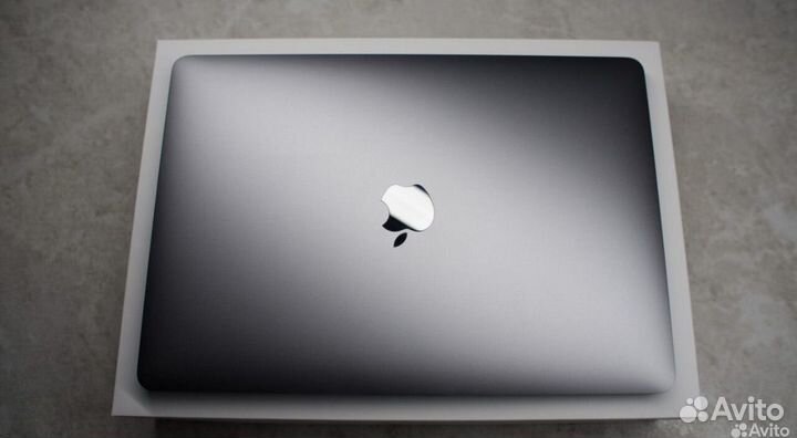 Macbook pro 13 M1 16/256