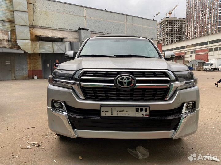 Рестайлинг Toyota Land Cruiser 200