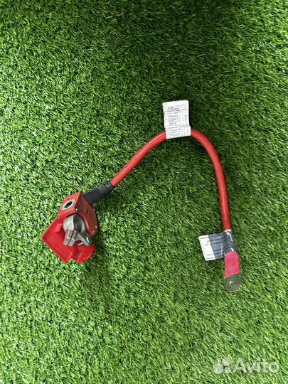 Плюсовой провод аккумуляторной батареи bmw f30