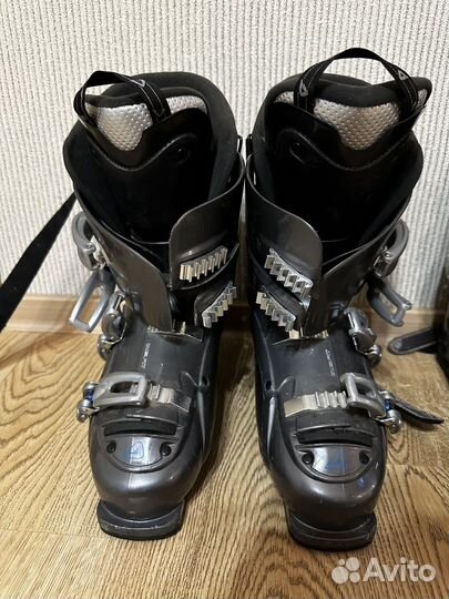 Ботинки для горных лыж