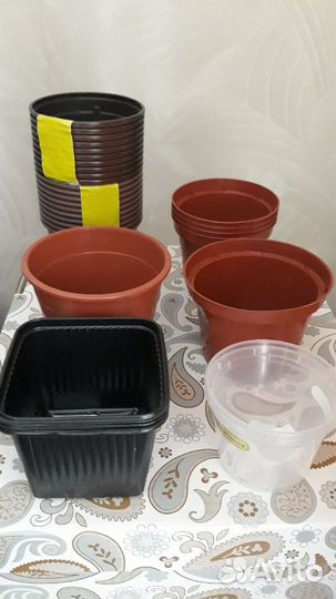 Горшки пластиковые д/цветов нов