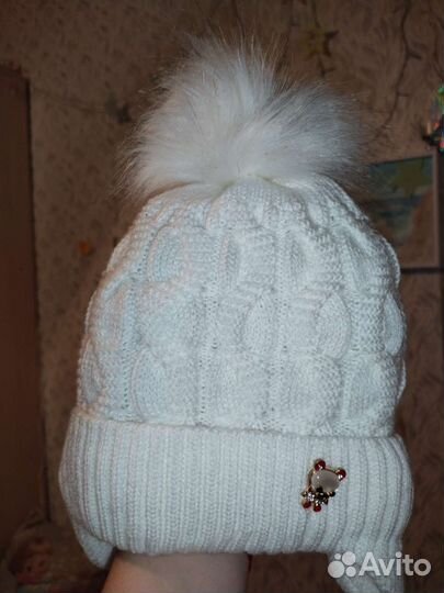 Шапка для девочки новая