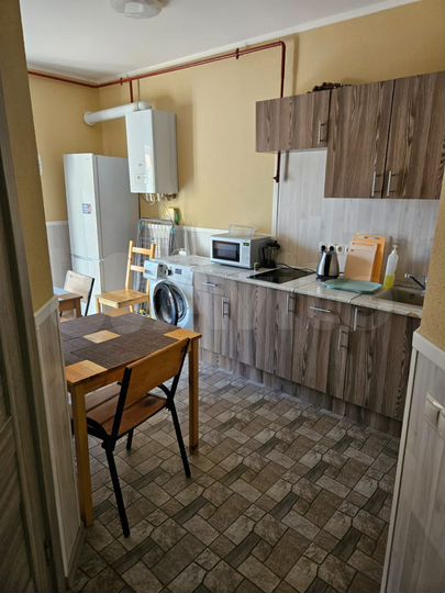 Комната 15 м², 1/2 эт.