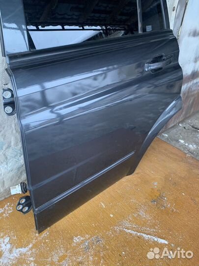 Дверь задняя левая Кайрон SsangYong Kyron