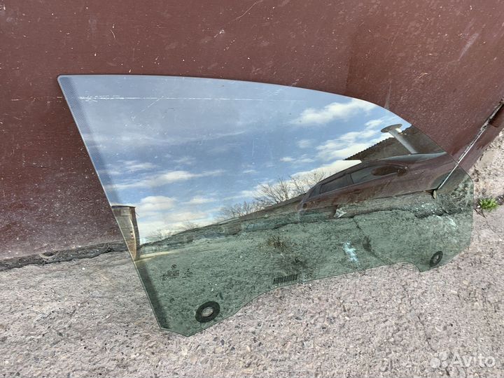 Правое дверное стекло bmw 3 series f32 f33