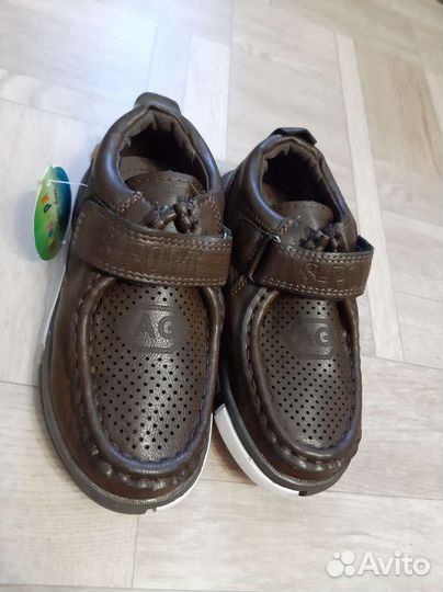 Туфли для мальчика новые