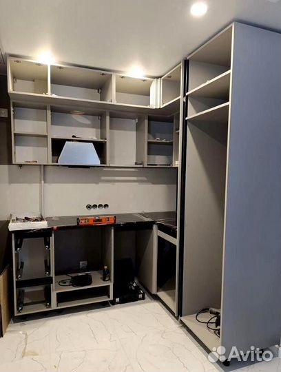 Кухня с островом на заказ с гарантией