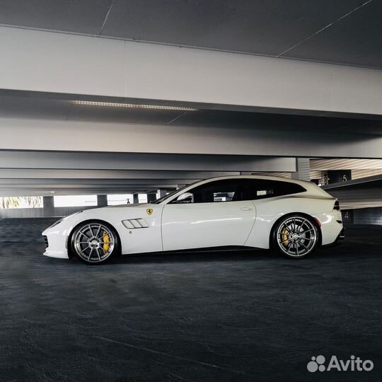 Кованые диски R20 5x130 на Porsche Panamera