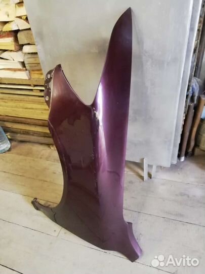 Крыло левое переднее