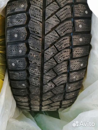 Viatti Brina Nordico V-522 215/55 R16