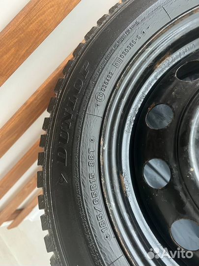 Колеса r 15 зимние б/у Dunlop