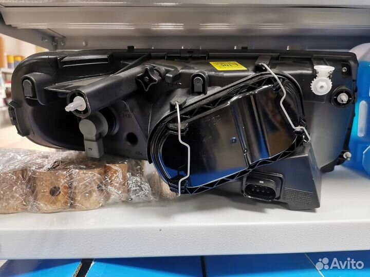 Фара Левая УАЗ Патриот 2005-2014 Новая