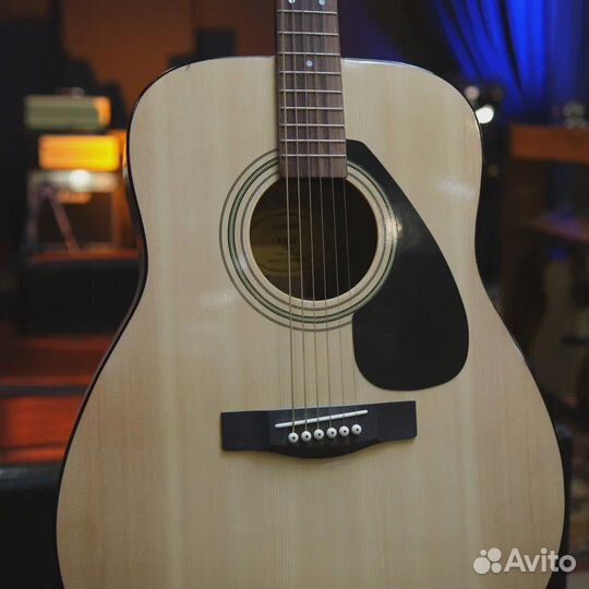 Акустическая гитара Yamaha F310 бу