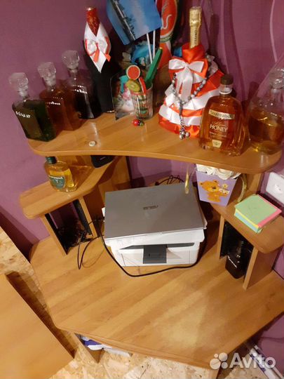 Компьютерный стол угловой