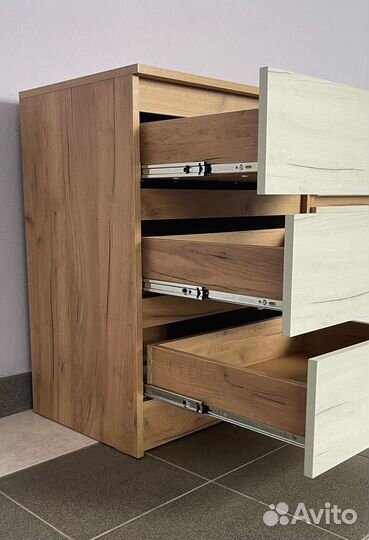 Комод Марчел км-312 золотой/дуб белый 800