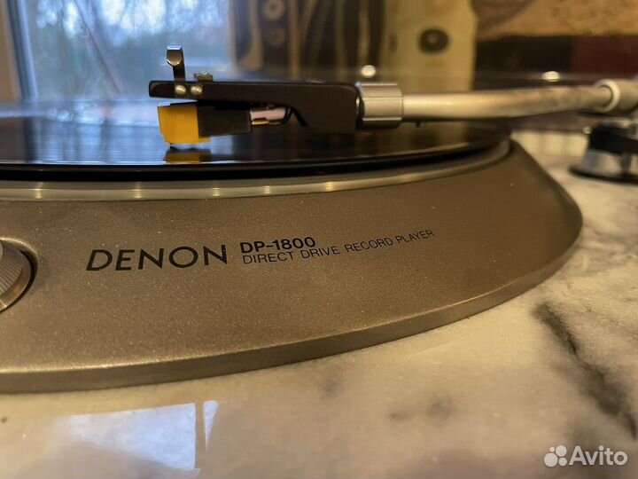 Проигрыватель винила denon DP-1800