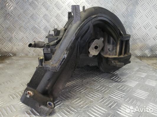 Впускной коллектор бензиновый citroen C4 grand pic