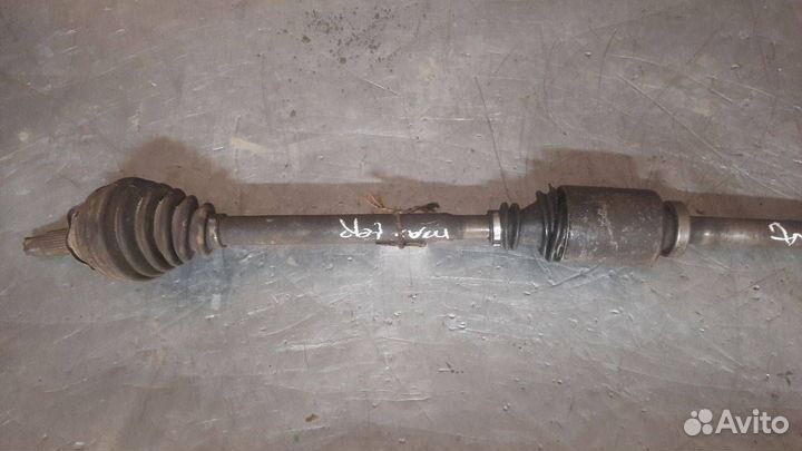 Полуось правая Opel Movano (A) 2001