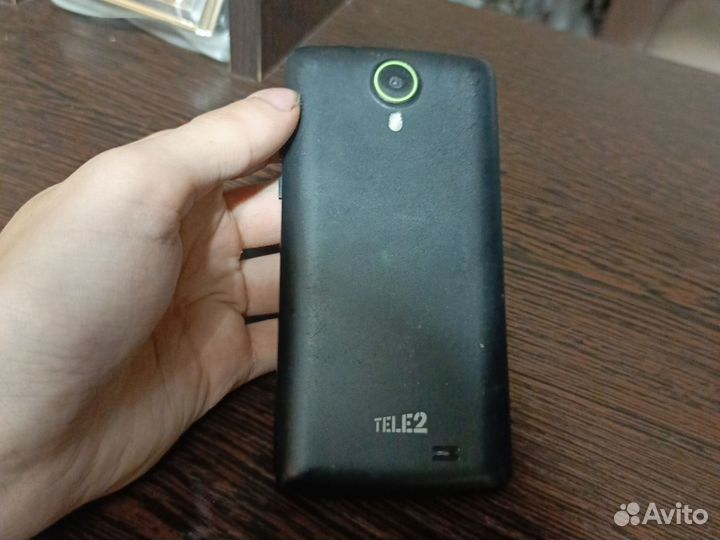 Tele2 Midi LTE, 16 ГБ