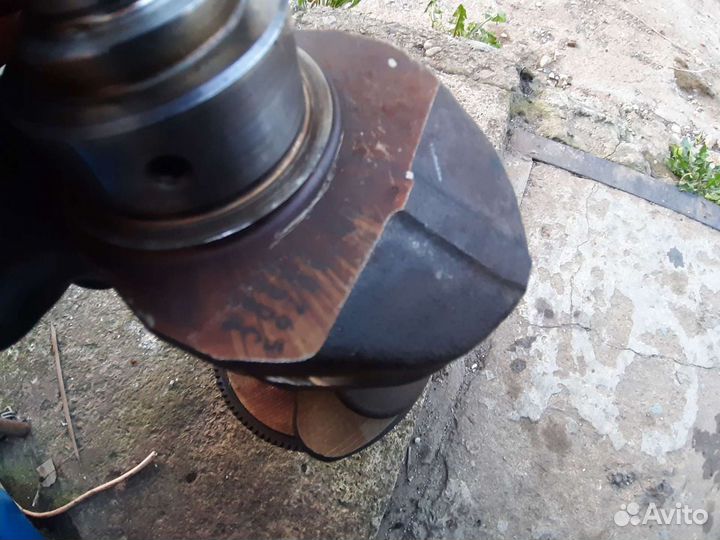 Коленвал ford