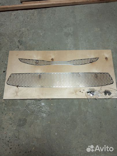 Решетка радиатора