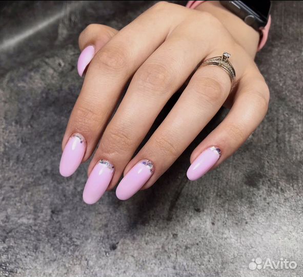 Маникюр и педикюр