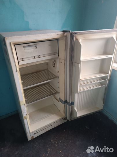 Холодильник и плита