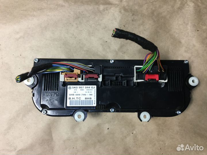 Блок климат-контроля Volkswagen Tiguan 11-17