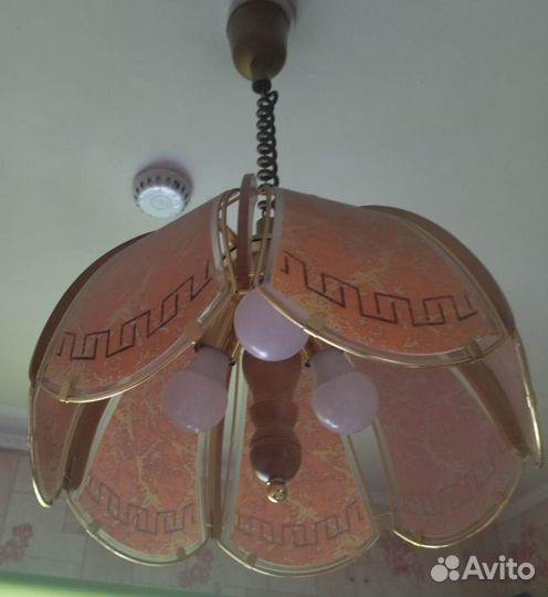 Люстры потолочные