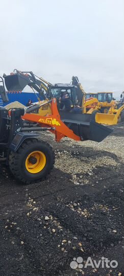 Фронтальный погрузчик Kyloton ZL20, 2023