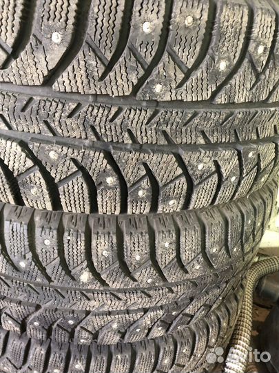 Bridgestone Ice Cruiser 7000 205/55 R16 91T