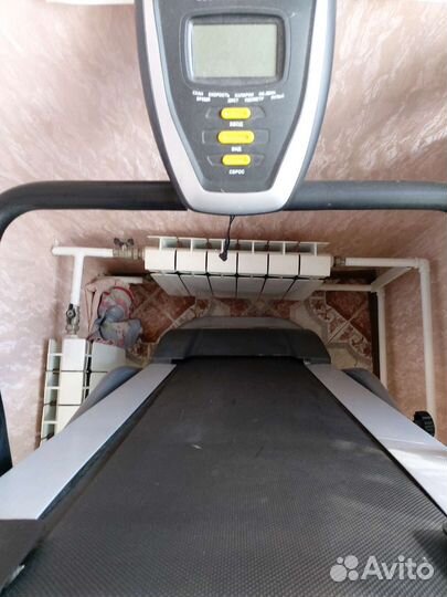 Механическая беговая дорожка