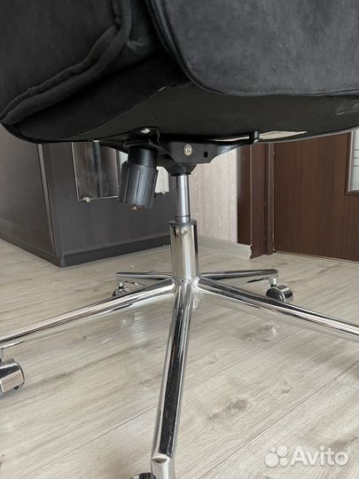 Компьютерный стул