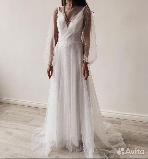 Свадебное платье