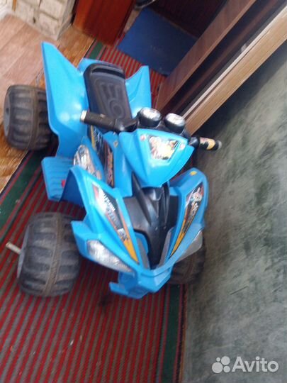 Детский квадроцикл на аккумуляторе