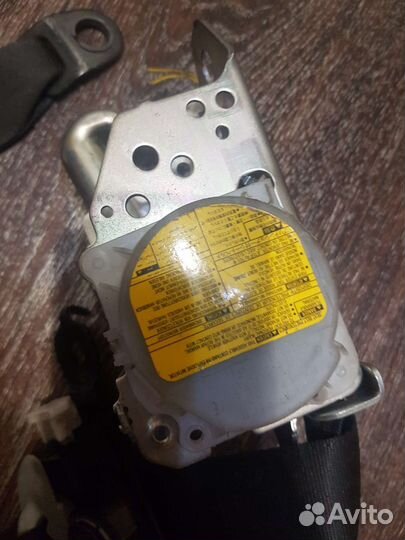 Ремень безопасности передний правый Toyota/lexus