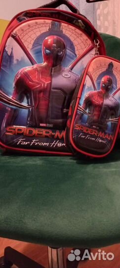 Рюкзак школьный