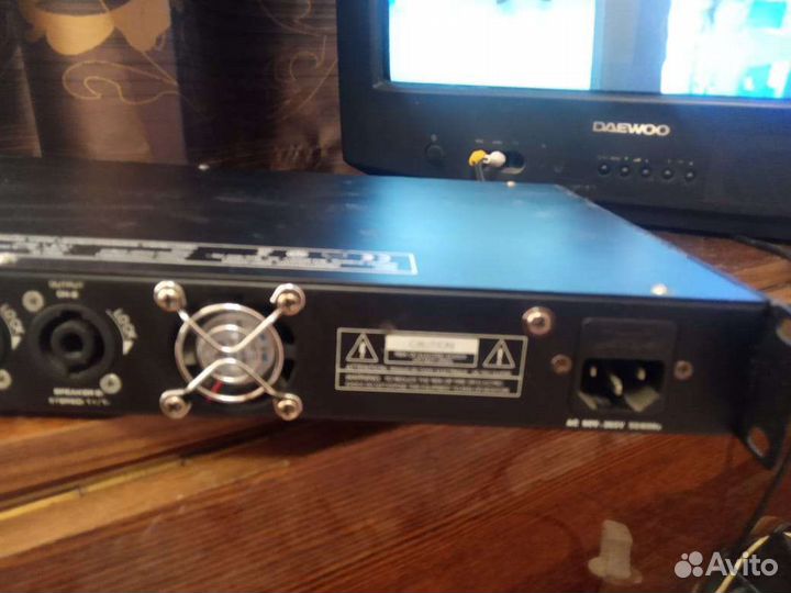 Усилитель мощности 2х50(100max)вт