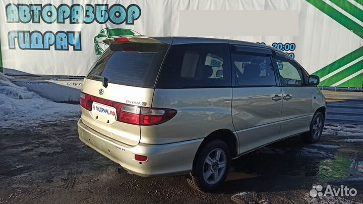 Замок двери задней левой Toyota Estima 2 69380-280