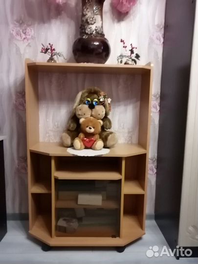 Тумба под телевизор