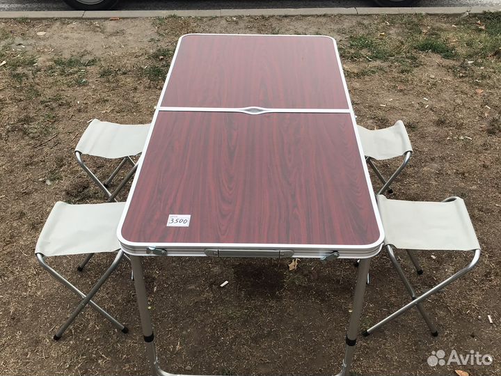 Стол чемодан