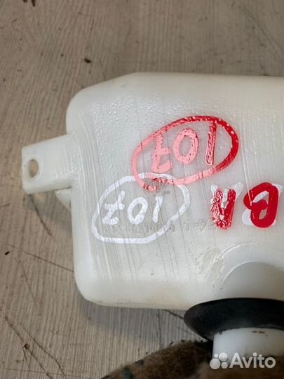 Бачок омывателя задний Chevrolet Niva 2020